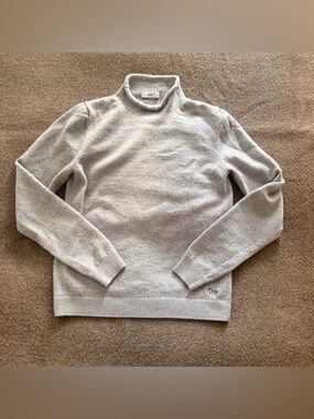 Aritzia TNA grey knit sweater